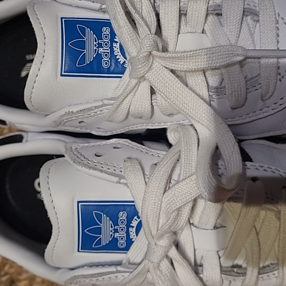 Adidas Samba OG Cloud White/Core Black/Gum Men's 6.5/Women's 7.5 - Picture 8 of 9